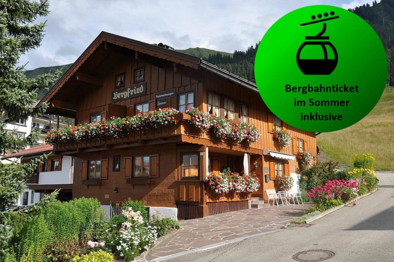 Das Bergfried - Urlaub Zentral Und Ruhig! Riezlern Exterior foto